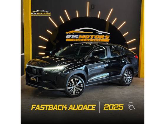 FIAT FASTBACK 1.0 TURBO 200 HYBRID AUDACE CVT FIAT FASTBACK 1.0 TURBO 200 HYBRID AUDACE CVT